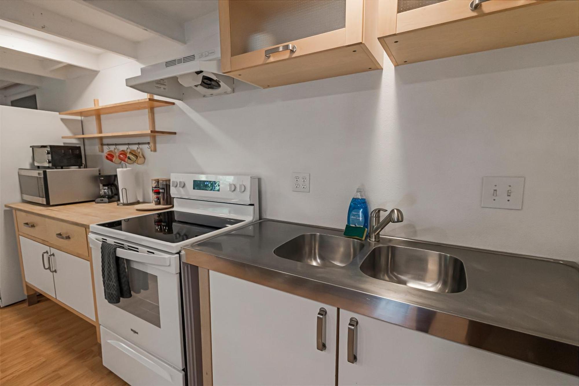 Guest House, Accessible To Downtown, & Fast Wifi! Chico Exteriör bild